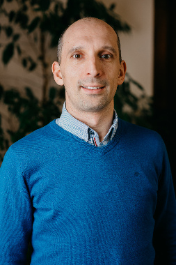 Dr. Márton Zsolt, fondator